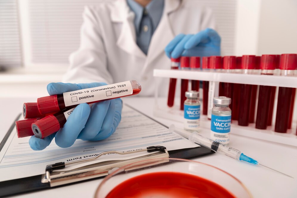 scientist-creatine-vaccine-after-researching-blood-samples_23-2149107270.jpg